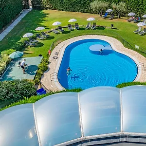 https://villa-de-laguardia.basquecountryhotels.org